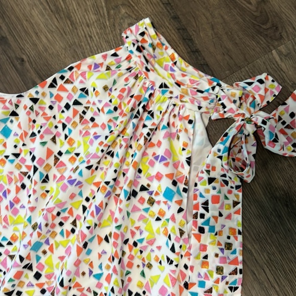 CECE Candy Gems Print Tie Neck‎ Shift
Dress Sz 4 - Picture 5 of 10
